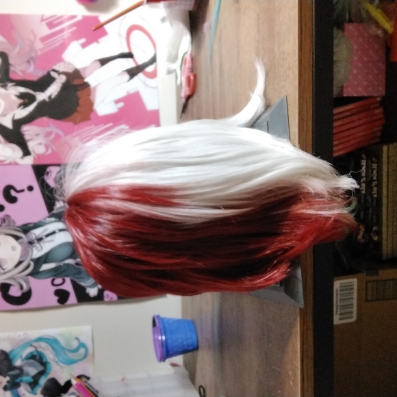 TODOROKI WIG// MHA // NEVER BEEN USED // IN GREAT SHAPE - Picture 3 of 5